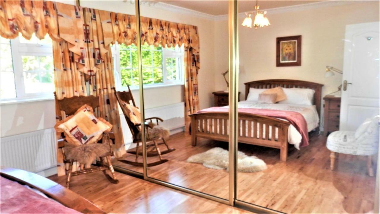 Leabrook House *